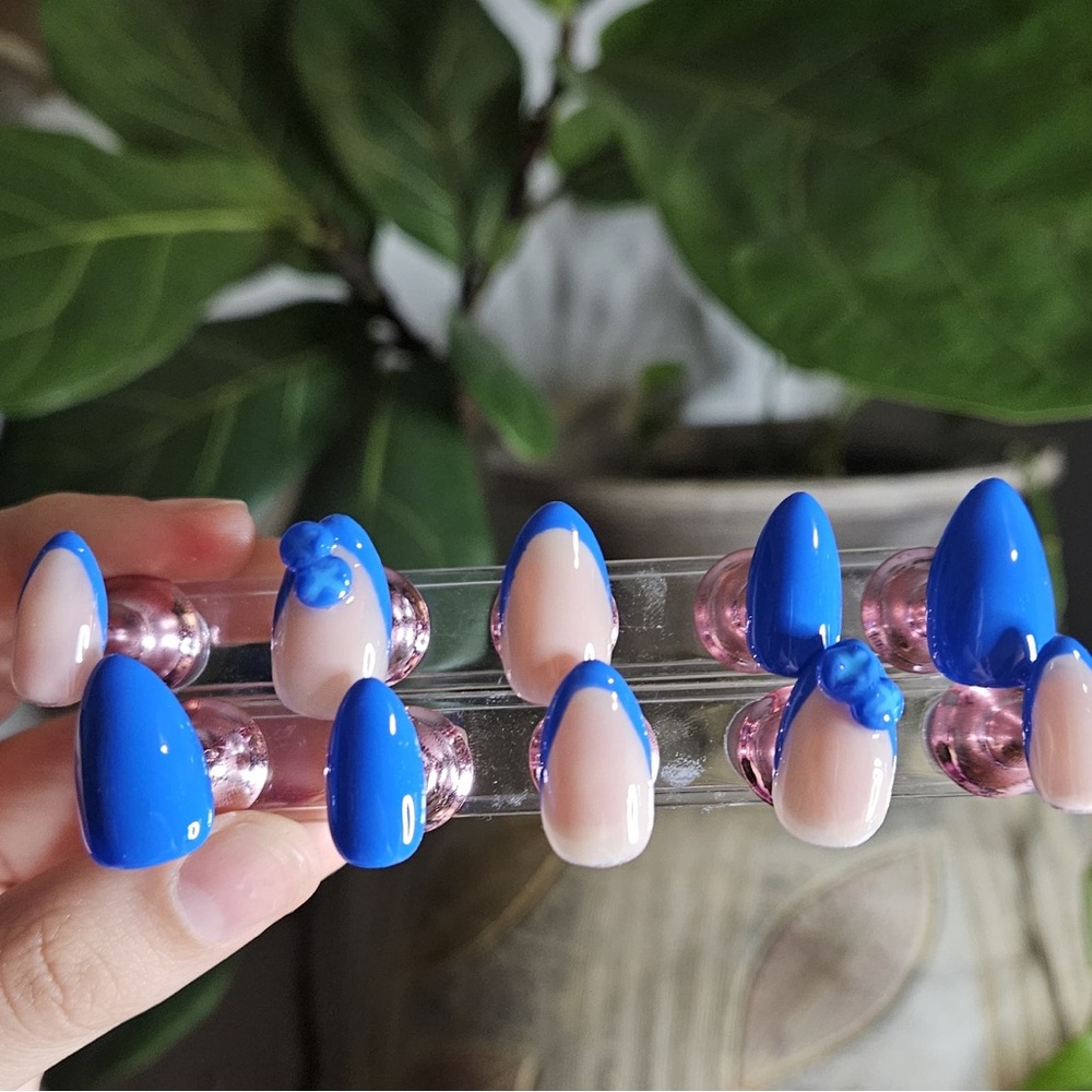 Blue Press-On Nails- Handpainted